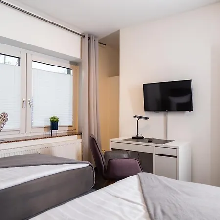 아파트 Aparthotel Menden 3*