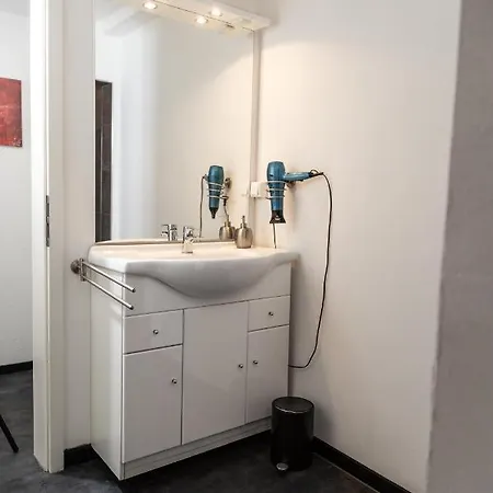 Aparthotel Menden 아파트 3*